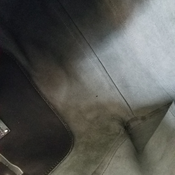 SALE! Was $35 Black Leather Tote - Picture 8 of 11